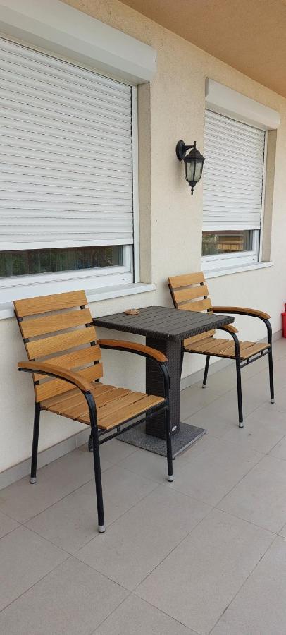 Plavi Zec Apartamento Subotica Exterior foto